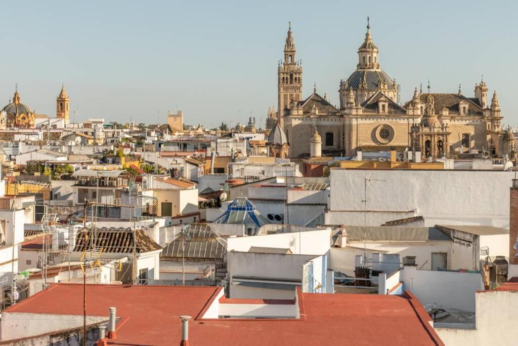 Avanti Las Setas, En El Corazon De Sevilla Y Con Vistas A La Giralda Exterior foto